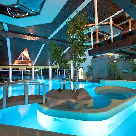 Pergola Im Goebels Rodenberg מלון 3*