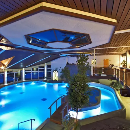 Pergola Im Goebels Rodenberg מלון 3*